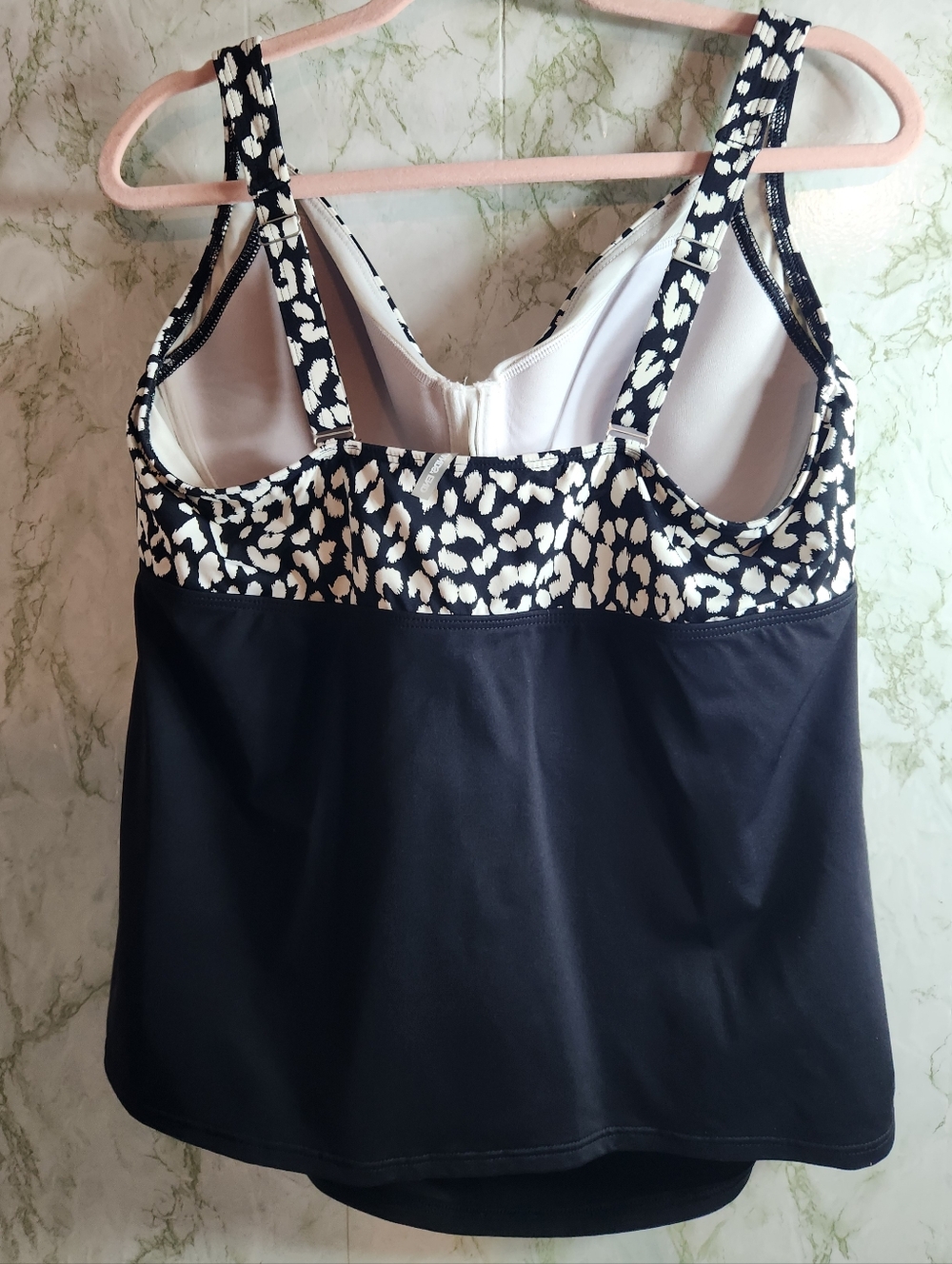LANDS' END SWIM TOP - Picture 7 of 13